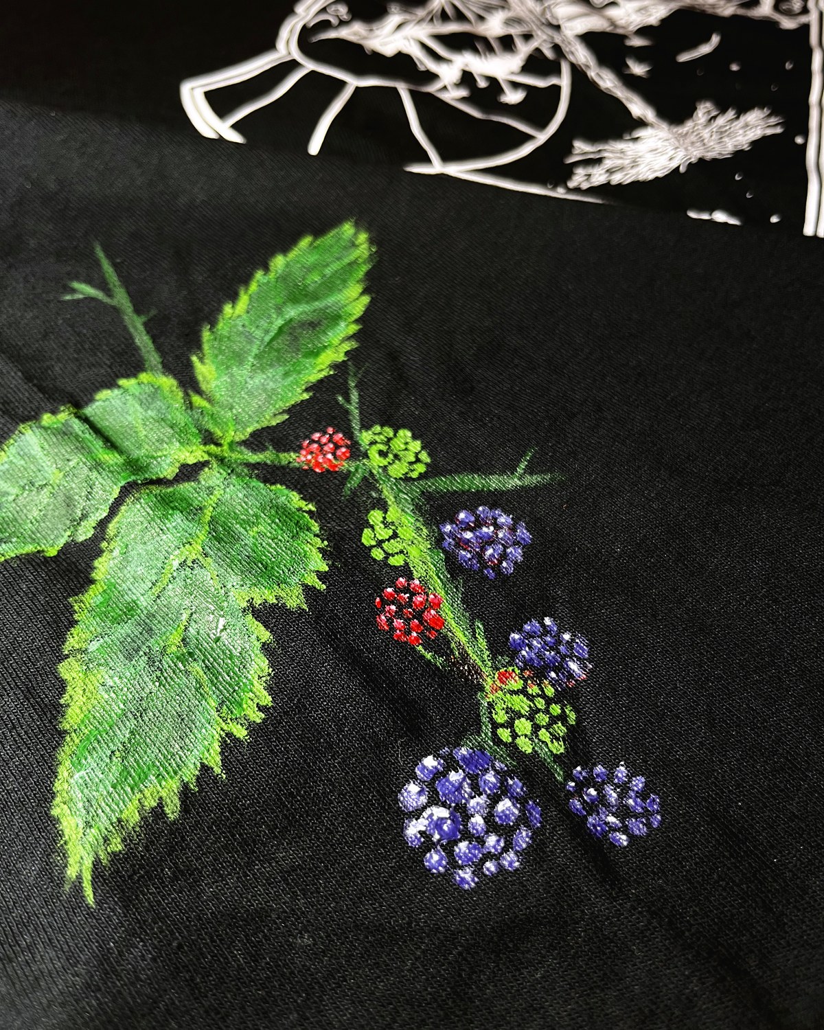 Detalle pintado a mano, Pirquinco talla L